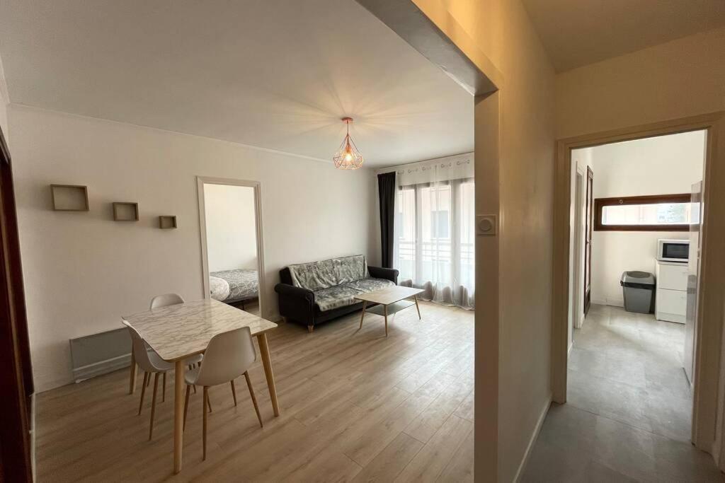 Appartement Proche Gare, Centre Ville Et Commerces Awinion Zewnętrze zdjęcie