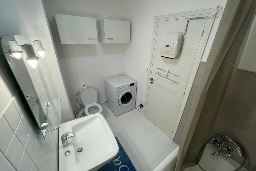 Appartement Proche Gare, Centre Ville Et Commerces Awinion Zewnętrze zdjęcie